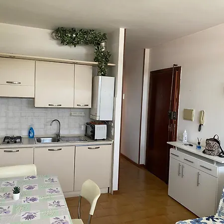 Lorenzo House Cisanello * بيزا